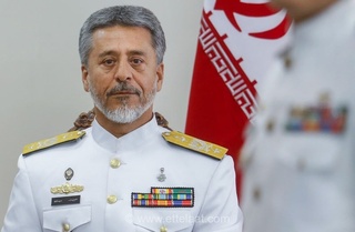 اقتدار دریایی ایران در آب‌های راهبردی؛ امیر سیاری: تنگه هرمز و اقیانوس هند تحت کنترل کامل ماست