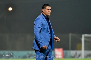 پرسپولیس با دو سرمربی در تمرین؛ علی دایی حاضر به ترک نشد