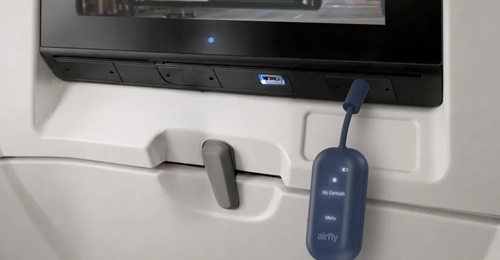 دونگل هدست بی‌سیم AirFly با صفحه نمایش برای ساده‌سازی فرآیند همگام‌سازی
