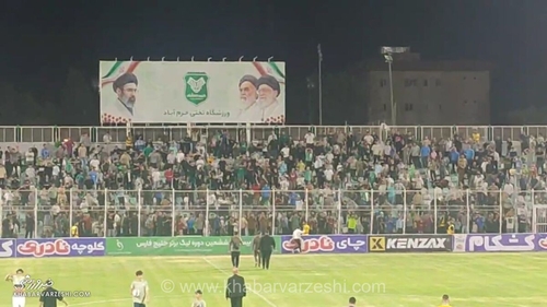 ویدیو| اعتراض هواداران خیبر به کمالوند؛ طنین شعارهای «حیا کن رها کن» در هفته سوم