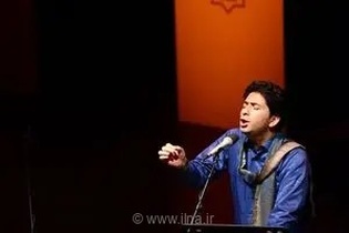 انتقاد تند محمد معتمدی از سکوت سلبریتی‌ها در برابر تفحص پیکر شهدای دانش‌آموز میناب و اپوزیسیون‌نمایی‌های گزینشی
