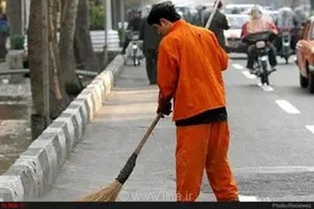 تاخیر دو ماهه در پرداخت حقوق کارگران شهرداری ایرانشهر/ معیشت کارگران در خطر