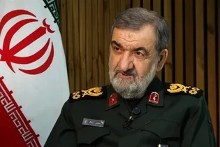 محسن رضایی: اشراف کامل رهبری بر مسائل مختلف، عامل سرافرازی کشور است