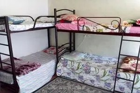 انتقال اضطراری ۱۸۰ دانشجوی دانشگاه علوم پزشکی اهواز پس از آسیب‌دیدگی خوابگاه در پی انفجار بامداد امروز