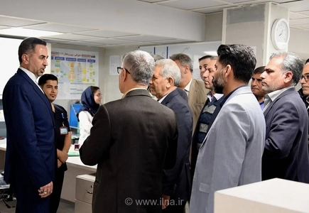 بازدید بازرس کل از بیمارستان نمازی شیراز و تاکید بر ساماندهی اورژانس
