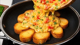 طرز تهیه نان تخم‌مرغی با تن ماهی و پنیر