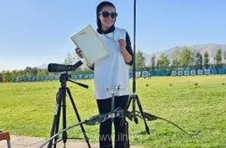 کیش: فدایی کرمانی نقره‌مدال مسابقات تیراندازی با کمان شد