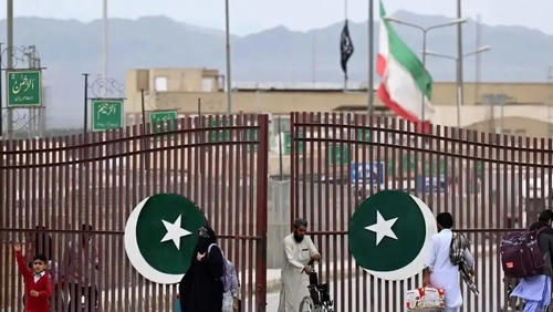 پاکستان گذرگاه تجاری ریمدان-گبد را بست؛ تردد مسافران ادامه دارد
