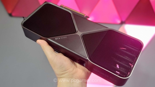 سفر به کوئیک‌کان برای خرید کارت گرافیک RTX 5090 ارزان‌تر از خرید آنلاین در بازار است