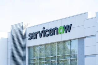 رشد سهام ServiceNow پیشتاز رالی نرم‌افزاری؛ دلایل انرژی‌بخش سرمایه‌گذاران چیست؟