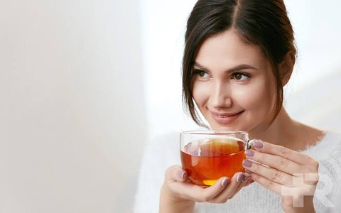 آیا چای شب به خواب شما آسیب می‌زند؟