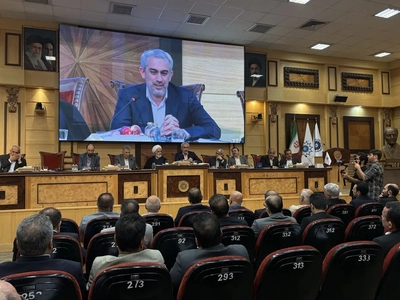 سردرگمی فعالان اقتصادی از حجم قوانین؛ پیشنهاد استفاده از هوش مصنوعی
