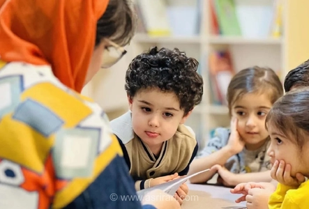 چه زمانی کودک را به مهد کودک بسپاریم تا دچار آسیب‌های روانی نشود؟