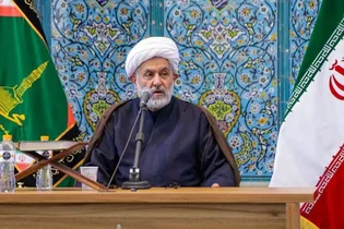 رئیس بسیج: فروپاشی آمریکا در حال فراهم شدن است
