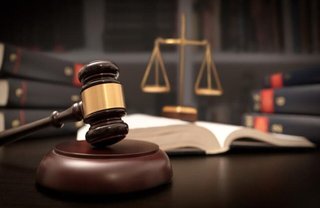 محکومیت یک‌ساله حبس و ممنوعیت فعالیت برای زیباکلام و فلاحت‌پیشه
