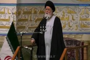 علم‌الهدی: تضعیف دستگاه‌های مدیریتی کشور به معنای تضعیف انقلاب اسلامی است