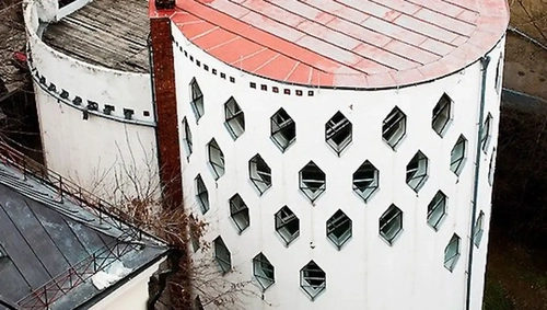 خانه کنستانتین ملنیکوف: معماری شوروی در مسکو