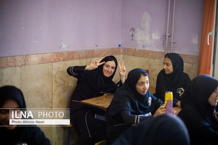 آغاز سال تحصیلی در دبیرستان شاهد بهشتیان قزوین