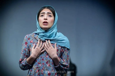 کارگردان تئاتر: متاسفم که بلاگرها رهبری فکری می‌کنند
