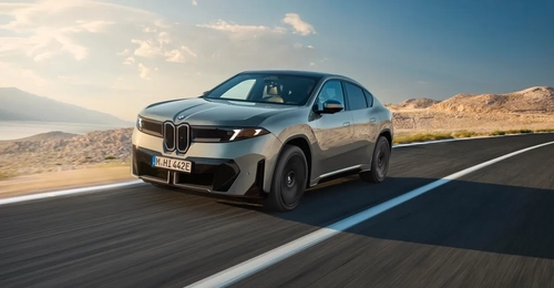 BMW iX4: رقیبی جدید با برد 689 کیلومتر برای خودروهای برقی چینی