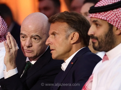 فدراسیون جهانی فوتبال (FIFA) به کمپین تخریبی یوفا (UEFA) واکنش نشان داد و با افشای طرح‌های جام جهانی مقابله می‌کند