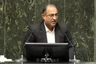 انتقاد تند نماینده مجلس از رفتارهای سوپرانقلابی؛ حمله به مسئولان و تیم مذاکره‌کننده خلاف منویات رهبری است
