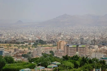 حمله موشکی عربستان به منطقه الظاهر در یمن