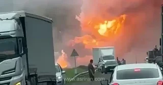 انفجار مهیب و آتش‌سوزی گسترده یک کامیون سنگین در بزرگراهی در منطقه پرم روسیه خبرساز شد