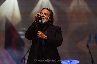 مستند-کنسرت «آنچه عشق می‌سازد» با حضور راسل کرو در ونیز