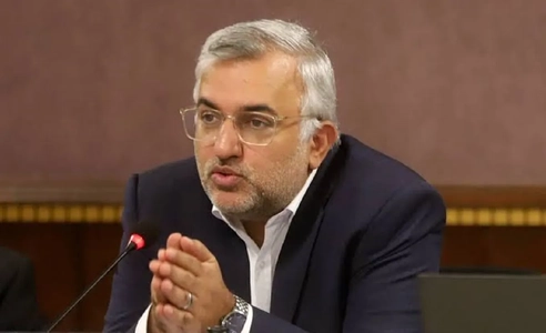 قنبری: تحریم‌ها نتوانستند اقتصاد ایران را متوقف کنند