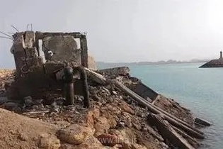 آب شیرین‌کن جاسک پس از حمله دشمن دوباره به مدار تولید بازگشت؛ شایعه تخلیه روستاها تکذیب شد
