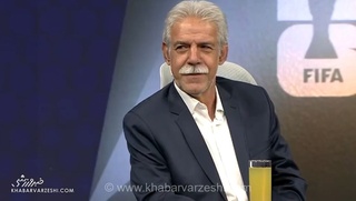 آقای خلیلی! چرا جرات نداری به مردم بگویی برای چه از پرسپولیس اخراجت کردند؟/ اگر قرارداد این آقا زیر ۲۰ میلیارد باشد من سبیل‌هایم را می‌تراشم