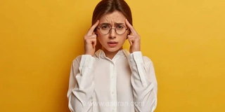چرا افراد منفی‌نگر اینقدر بر خلق‌وخوی ما تأثیر می‌گذارند؟ (راهکارهای علمی برای مقابله)