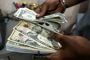 کشف ۲۲۰ هزار دلار اسکناس تقلبی در الیگودرز