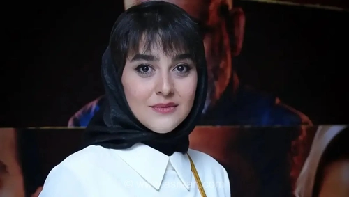 ظاهر ساده و شیک سحر لطفی، بازیگر سریال کوری در مراسم اکران مردمی این مجموعه