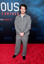 کارگردان «Insidious: Out of the Further» فیلم ترسناک «Sleepover» را برای Blumhouse و Universal کارگردانی می‌کند