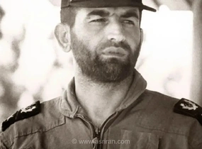 تصویر قدیمی از سرلشکر شهید عباس بابایی در یک ساندویچی در آمریکا سال 1349