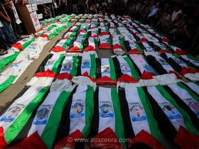 تصاویر: تشییع پیکر ۱۰۰ فلسطینی که از زیر آوار در غزه بازیابی شدند