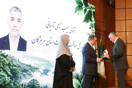 حبیب مسیحی تازیانی مدیر برتر کشوری در جشنواره شهید رجایی