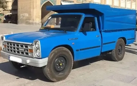 بالا کشیدن نیسان آبی از ته دره با دست خالی؛ صحنه‌ای باورنکردنی!