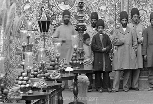 سفرۀ ناهار عروسی در قسمت زنانه در کاخ ناصرالدین شاه (عکس)