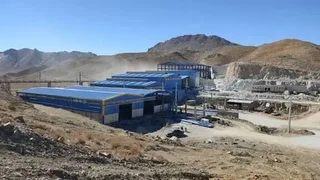 اعتراض کارگران نوید بابکان در شهربابک به فرمانداری