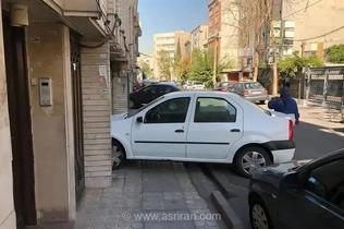 گزارش سد معبر خودروها با اپلیکیشن «پلیس من»؛ دیگر نیازی به تماس با ۱۱۰ نیست