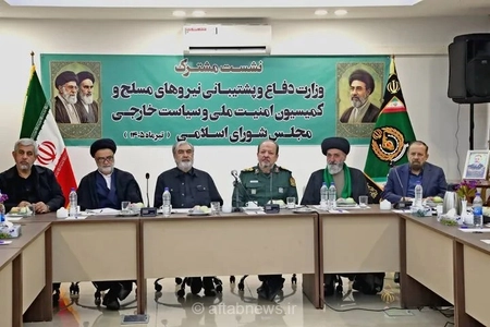 سرپرست وزارت دفاع: در هیچ روزی تولید موشک و پهپاد متوقف نشد