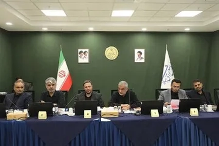 جلسه علنی مجلس آغاز شد؛ بررسی طرح مقابله با نفوذ و لوایح مهم