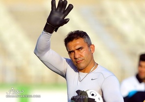 عکس یادگاری احمدرضا عابدزاده با دخترش منتشر شد