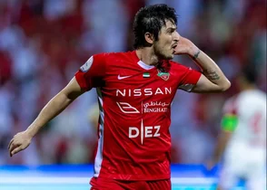 شباب الاهلی گل دوم استقلال را با پاس سردار آزمون به ثمر رساند