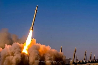 لحظه شلیک موشک‌ها و پهپادها به پایگاه‌های آمریکایی در اردن