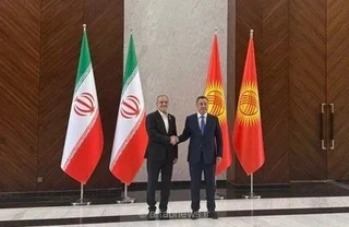 گفت‌وگوی رؤسای جمهور ایران و قرقیزستان در حاشیه شانگهای پلاس