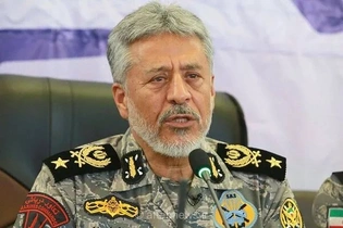 دریادار سیاری: ایران به تهدیدات تکراری آمریکا عادت کرده و توان بازدارندگی‌اش افزایش یافته است